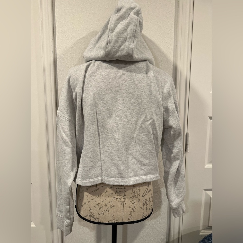 Calvin Klein Women’s crop top sweatshirt hoodie size Medium - Picture 3 of 4